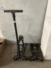 2X VIKING 3 TONNE TROLLEY JACKS- RRP £250