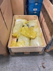 PALLET OF 15KG BROWN ROCK SALT BAGS (KERBSIDE PALLET DELIVERY)