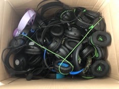 TURTLE BEACH BOX OF ASSORTED HEADSETS GAMING ACCESSORY. (UNIT ONLY) [JPTC71656]