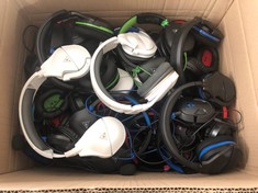 TURTLE BEACH BOX OF ASSORTED HEADSETS GAMING ACCESSORY. (UNIT ONLY) [JPTC71640]