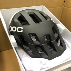 POC TECTAL RACE MIPS - ADVANCED TRAIL, ENDURO AND ALL-MOUNTAIN BIKE HELMET WITH ARAMID PENETRATION REINFORCEMENT, A LIGHTWEIGHT SIZE ADJUSTMENT SYSTEM AND MIPS PROTECTION.: LOCATION - C