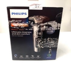 PHILIPS SERIES 9000 SHAVER: LOCATION - A