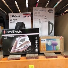 QUANTITY OF KITCHEN & APPLIANCES ITEMS TO INCLUDE RUSSELL HOBBS PEARL GLIDE STEAM IRON, PEARL INFUSED CERAMIC SOLEPLATE FOR SMOOTHER GLIDE, 315ML WATER TANK, 150G STEAM SHOT, 40G CONTINUOUS STEAM, AN