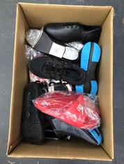 QUANTITY OF ADULT SHOES TO INCLUDE HOBIBEAR MENS RUNNING SHOES SIZE 10.5: LOCATION - A RACK