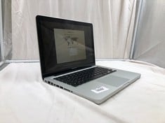 APPLE MACBOOK PRO 320GB LAPTOP.. INTEL CORE I5-2435M, 4GB RAM,: LOCATION - A RACK