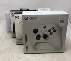 QUANTITY OF  ITEMS TO INCLUDE ROBOT WHITE XBOX CONTROLLER : LOCATION - D RACK