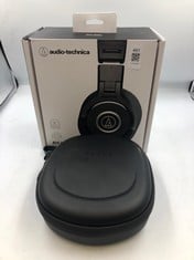 AUDIO-TECHNICA ATH M40X HEADSET + RAZER HEADSET: LOCATION - E RACK