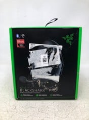 RAZER BLACKSHARK V2 PRO (2023) FOR PC - PREMIUM WIRELESS E-SPORTS HEADSET (HYPERCLEAR SUPER WIDEBAND MIC, TRIFORCE TITANIUM 50MM DRIVER, BLUETOOTH, BLACK. (RRP-£156): LOCATION - A RACK