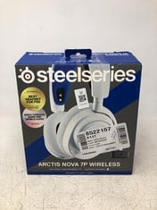 STEELSERIES ARCTIS NOVA 7P WIRELESS PS5 GAMING HEADSET - NEODYMIUM MAGNETIC DRIVERS - DUAL WIRELESS PLAYSTATION & BLUETOOTH - 38H USB-C BATTERY - GEN2 AI MIC - SUPPORTS PS4, PC, SWITCH, MOBILE - WHIT