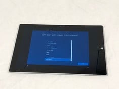 MICROSOFT SURFACE PRO 3 256GB SSD LAPTOP: MODEL NO 1631. INTEL CORE I7-5650U, 8GB RAM,: LOCATION - A RACK