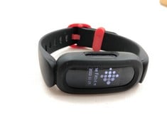 5X FITBIT WATCHES INCLUDES FITBIT SENSE  ..: LOCATION - A RACK