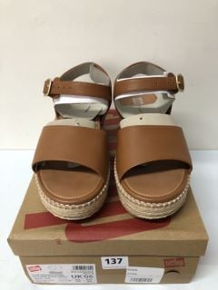 FITFLOP ELOISE ESPADRILLE LEATHER BACK STRAP WEDGE SANDALS - LIGHT TAN - SIZE: 6