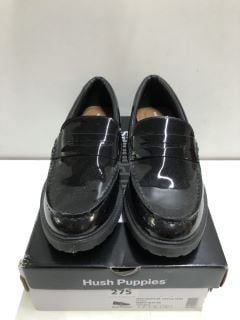 HUSH PUPPIES VERITY SLIP ON BLACK SHOES - SIZE 8