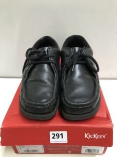 KICKERS FRAGMA LACE BLACK LEATHER SHOE - SIZE 7