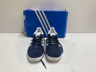 ADIDAS GAZELLE NAVY SHOES - SIZE 12