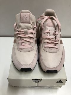 ADIDAS COURSE A PIED PINK SHOES - SIZE 4