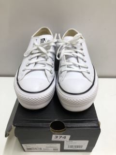 CONVERSE CTAS LIFT XO WOMENS SHOE - SIZE 5