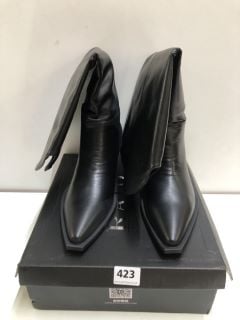 RAID LONDON PREETA BLACK BOOTS - SIZE 7