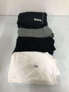 2 X DESIGNER CLOTHING TO INC BOSS CLASSIC CREW NECK T SHIRT REGULAR FIT - SIZE XXL