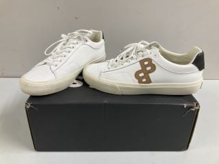 BOSS AIDEN LEATHER TRAINERS - SIZE: 6 - RRP.£79