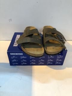 BIRKENSTOCK ARIZONA BS UK SIZE: 9.5