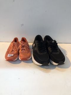 2 X TRAINERS INC NIKE AIR MAX  10