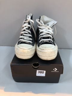 CONVERSE SHOES UK SIZE: 4