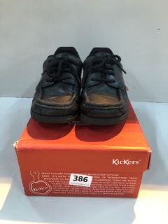 KICKERS FRAGMA LACE 4 EYE LTHR UK SIZE: 4.5