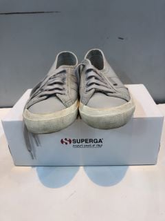 SUPERGA GREY SILVER MATTE FAVORIO UK SIZE: 4