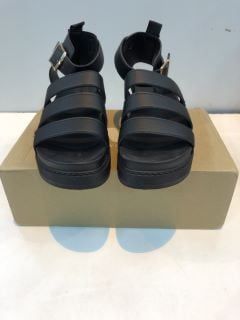 BY VERY SANDALS UK SIZE: 5