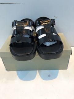 ONLY BLACK SANDALS UK SIZE: 5