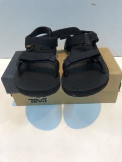 TEVA WOMEN'S SANDALS UK SIZE: 5