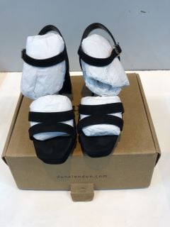 DUNE LONDON BLACK HEELS UK SIZE: 7