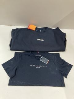 ELLESSE JUMPER SIZE: UK 16 & TOMMY HILFIGER T-SHIRT SIZE: 14