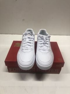 PUMA COURT CLASSIC UK SIZE: 9