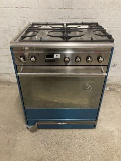 SMEG FREE-STANDING OVEN MODEL: SUK61PX8