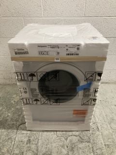 HOTPOINT FREESTANDING WASHING MACHINE MODEL: NSWM1046WUK