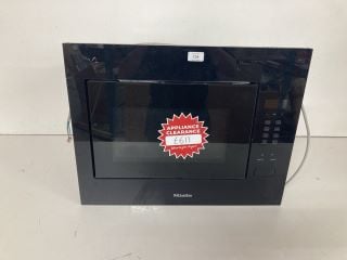 MIELE INTEGRATED MICROWAVE MODEL: M2240 (CRACKED GLASS)