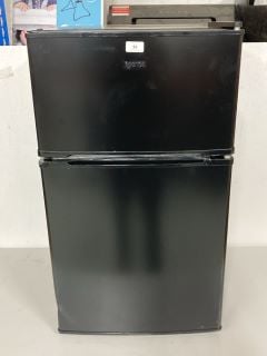 IGENIX UNDERCOUNTER FRIDGE FREEZER MODEL: IG347FFBV2