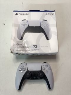 2 X SONY PLAYSTATION FIVE DUAL SENSE WIRELESS CONTROLLERS