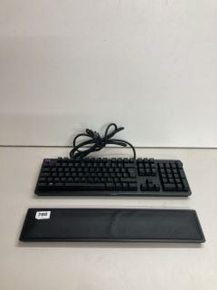 RAZER HUNTSMAN ELITE GAMING KEYBOARD