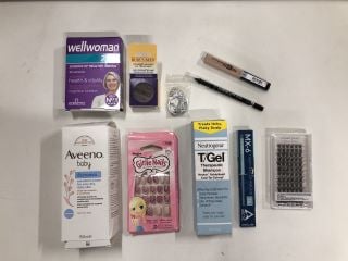 BOX OF HEALTHCARE ITEMS TO INCLUDE WELL WOMAN 70+ CAPSULES