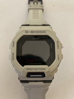 CASIO G-SHOCK MEN'S WATCH WR20BAR