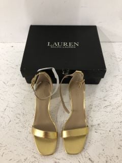 LAUREN RALPH LAUREN GOLD HIGH HEELS SIZE: 9B