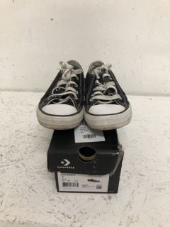 CONVERSE YTHS C/T ALL STAR OX SIZE: 2.5