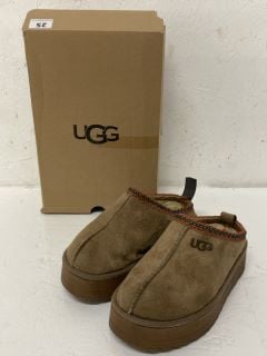 UGG W TAZZ UK SIZE 3 RRP £75