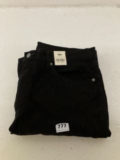 LEVIS 511 SLIM FIT BLACK JEANS SIZE: 36 X 34