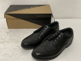 START RITE BROGUE SNR SHOES L6.5 F