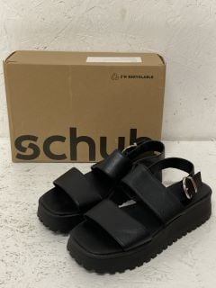 SCHUH TAYLA CHUNKY SANDAL SIZE: 6