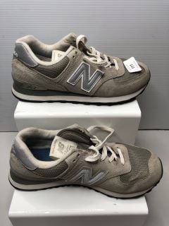 NEW BALANCE TRAINERS UK SIZE 5